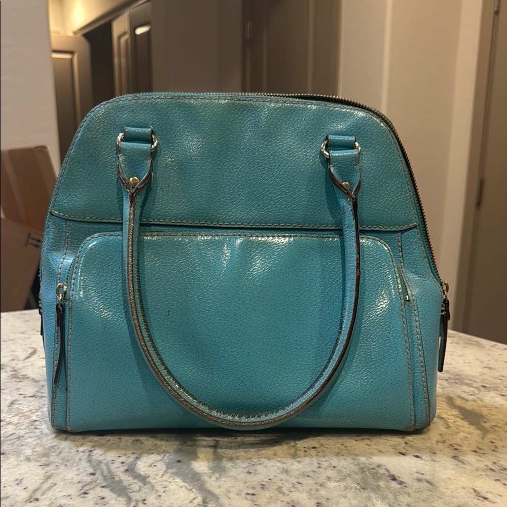 Elegant Turquoise Leather Handbag